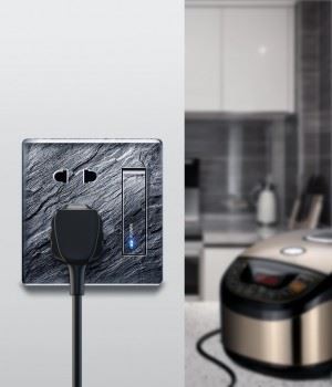 Plug-in Gratis Lima Lubang Di Rumah: Lima Lubang Terbuka!