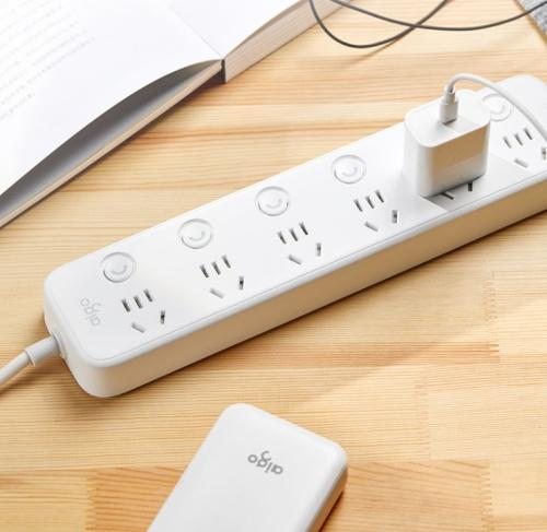 Tolak untuk menjadi sama!